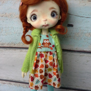 Hypate doll  with faceup eyes red hair tails wig