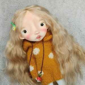 Malisa doll  with faceup eyes Blonde long wig as photos