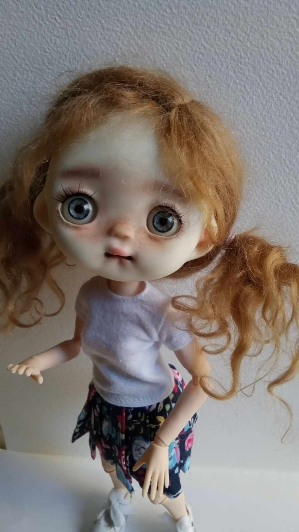 Tutu blonde hair,Ppinklings with assembled body..Blythe size full set.