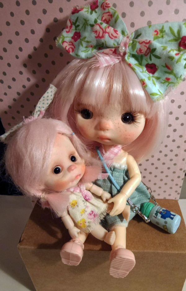 The Jesi tiny girl OOAK,resin handmade 3.5' doll and outfits - Image 6
