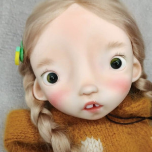 Malisa doll 11.5' with faceup eyes Blonde long wig as photos