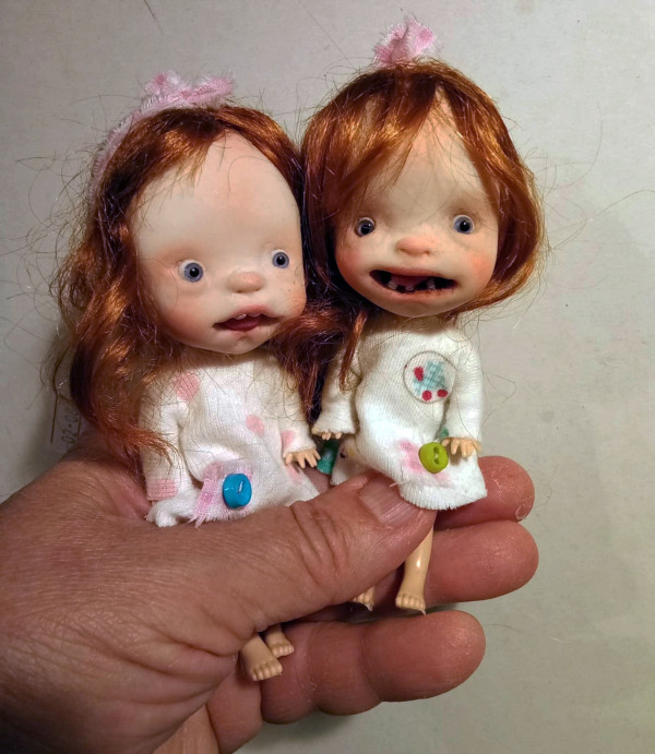 Dalia girl OOAK,resin handmade 5.5' doll and outfits - Image 3