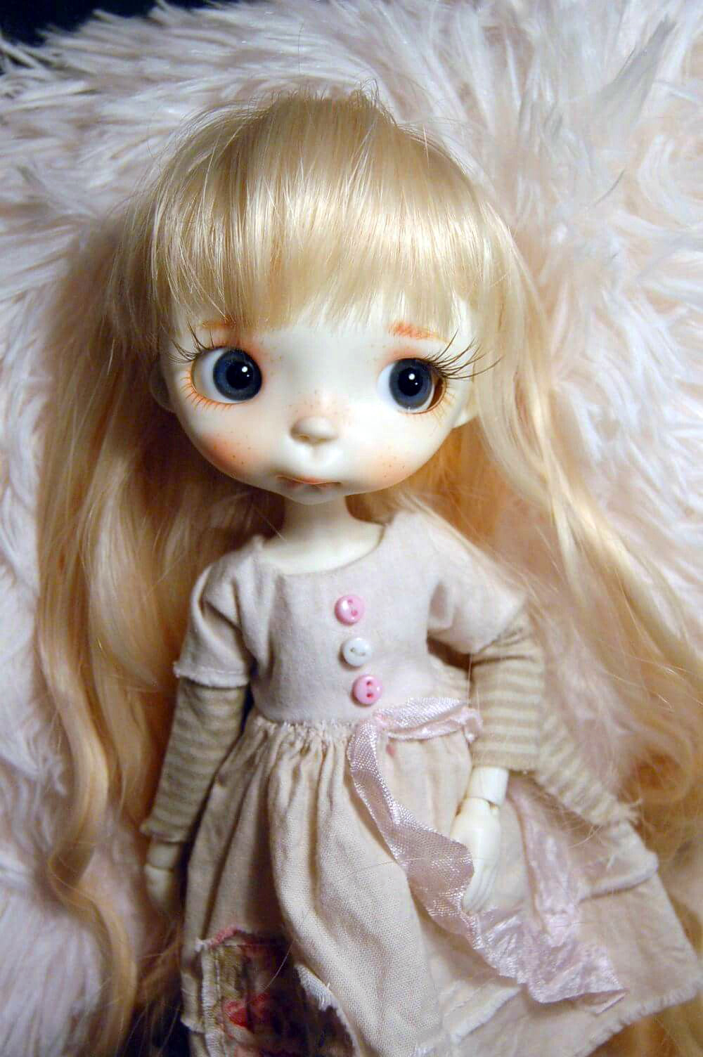 Miko doll 11.5' with faceup eyes wig as photos