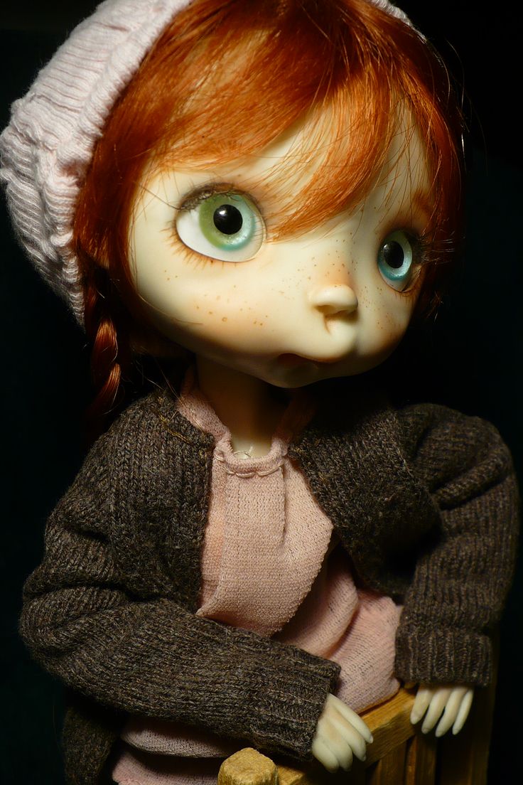 Miko doll with faceup eyes red hair tails wig - Image 3