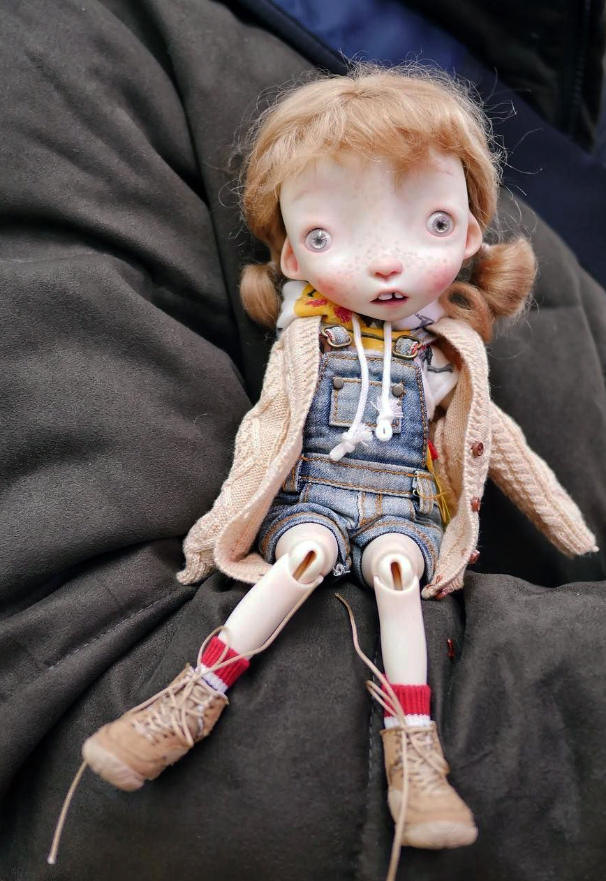 Malisa doll with faceup eyes Brown real mohair wig as photos