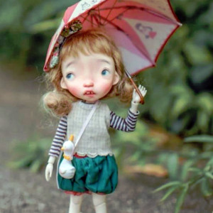 Malisa  ready bjd resin collectible doll ..11.5 inches with honey color hair