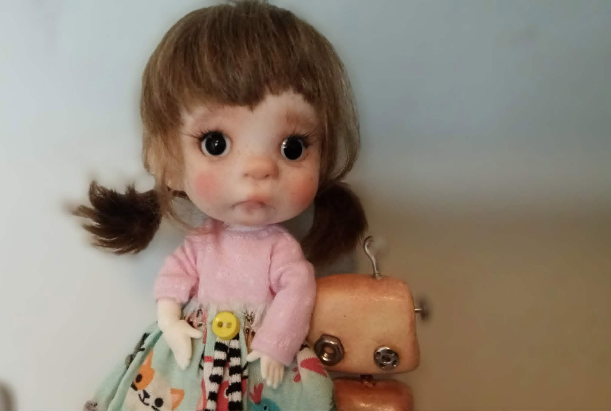 Thalia with Toto the Robot,OOAK 1/8 bjd doll, by Ppinkydolls - Image 4