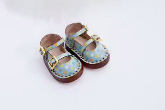 Handcrafted Leather Mary Jane Candy Shoes for Starla Doll - Image 2